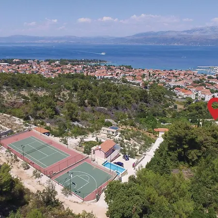 Gorgeous In Holiday home Supetar